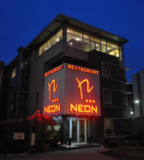  Hotel Neon  Тимишуаре
